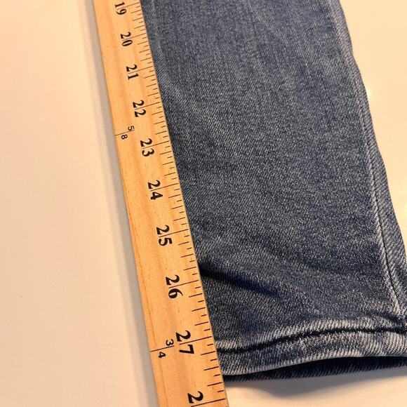 True Religion High Rise Straight Jeans with Velvet Patches size 25 - Picture 12 of 12